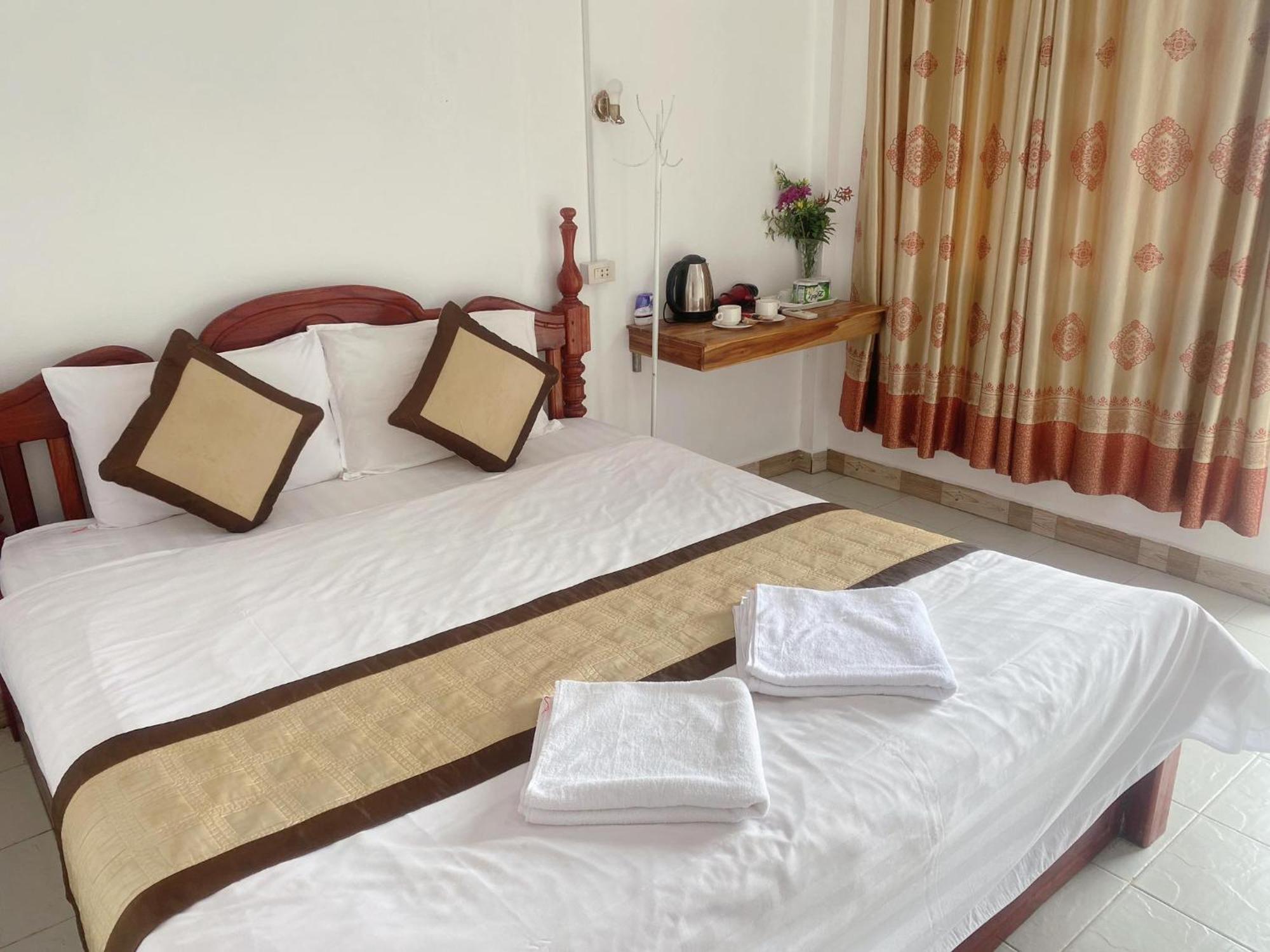 Vang Vieng Victory Hostel Bagian luar foto